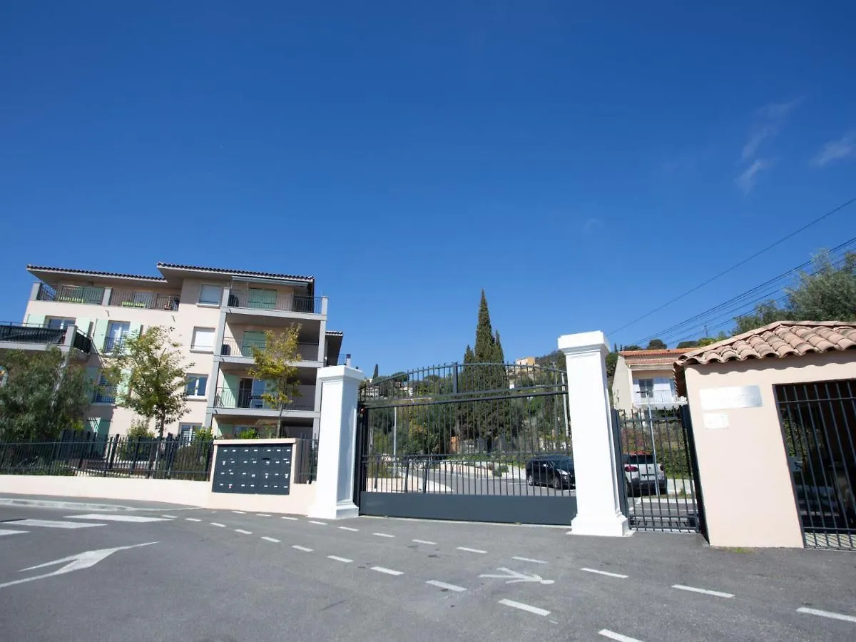 Apartment Le Clos Jardin-3 By Interhome Bormes-les-Mimosas 0*,